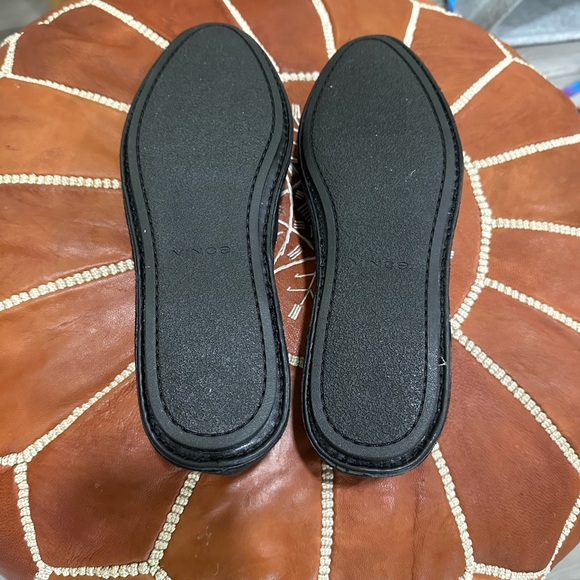 Vince Finola Almond Toe d'Orsay Suede Flats - Picture 12 of 13